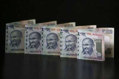 Rupee Loses 16 Paise Against Dollar on Negative Macro Numbers