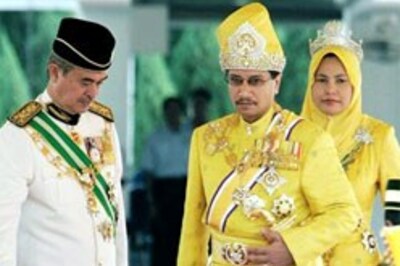 Malaysia welcomes new monarch