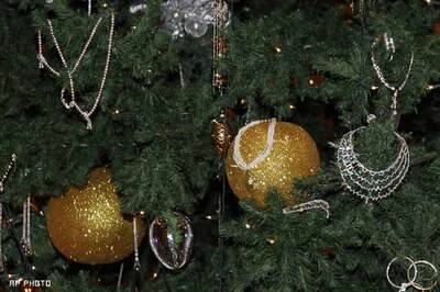 UAE hotel regrets $ 11M Christmas 'overload'