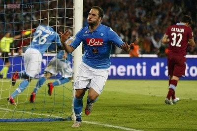 Serie A: Lazio survive Napoli fightback to take Champions League place
