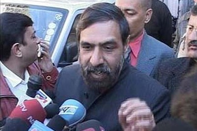Anand Sharma warns Modi phenomenon 'ominous for democracy'