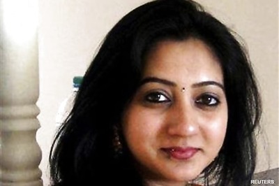 Ireland to order statutory inquiry into Savita's death