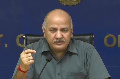 Centre Should Play 'Crucial Role' in Curbing Air Pollution in North India, Stubble Burning: Sisodia