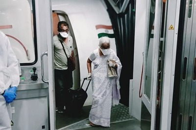 Vande Mission: Over 300 People Arrive from London, Former Top TN Official Among Returnees