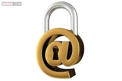 Celebrity nude photos leak: Key questions and answers about your files stored online