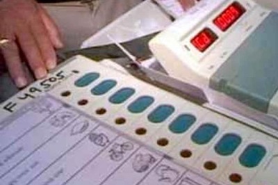 Coloured photo on EVMs: High Court says no to direction for MCD polls