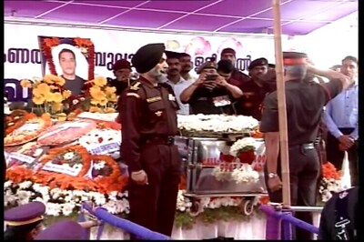 Lt Colonel Niranjan laid to rest with full state honours