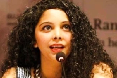 SC Agrees to Hear Plea of Journalist Rana Ayyub Against Summons in Money Laundering Case