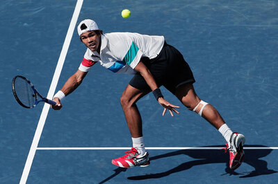 Somdev Devvarman into Round 2 of Open 13; sets up clash with Bernard Tomic
