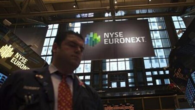 US: Dow hits 15, 000 on job market strength
