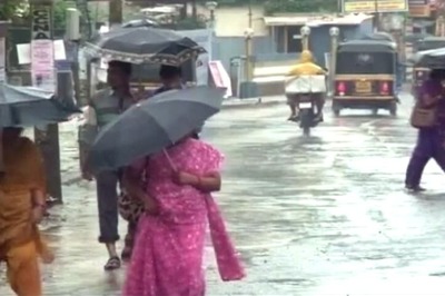 Kerala Receives Heavy Rains, IMD Issues Red Alert in Three Districts