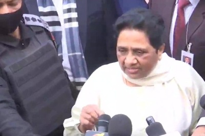 'It's Written on SP Leaders' Face...': Out to Vote in UP Polls, Mayawati Agrees with Amit Shah's Poll Assessment