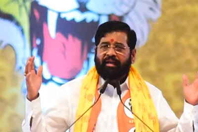 NCP Mocks Shinde for Reportedly Meeting Astrologer, Says His Future Lies in Fadnavis' Hands