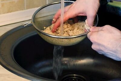 How to Prevent Quinoa from Sticking