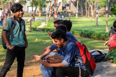 West Bengal Higher Secondary Council Puts Ban on E-Smoking at Schools