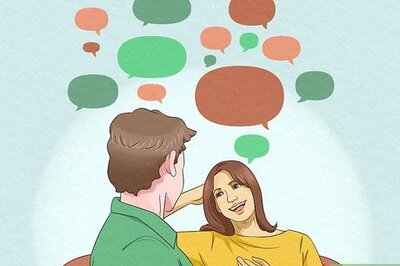 How to Flirt with an Aquarius Man