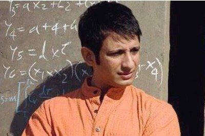 Happy Birthday Sharman Joshi: Top Performances of the 3 Idiots Actor