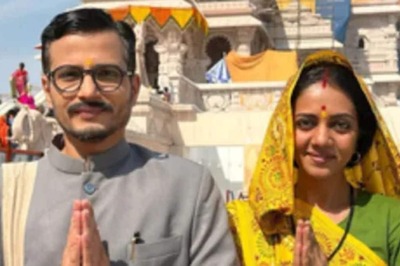 TV Show Atal’s Lead Actors Neha Joshi And Ashutosh Kulkarni Visit Ayodhya