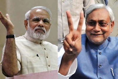 Battle for Bihar gets personal: Modi warns people against Lalu-Nitish 'poison', CM rakes up 'Rajdharma'