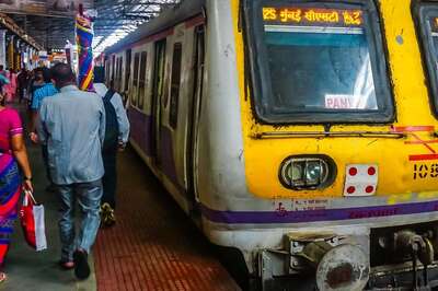 Mega Block on Central Railway: Mumbai Local Train Services to be Hit on These Routes