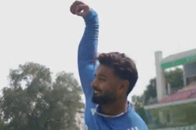 WATCH: India Have a 'New' Spinner as Rishabh Pant Rolls His Arms Over; KL Rahul Asks 'Tu Ne Delhi Premier League Me Bhi Bowling Kari Thi Na?'