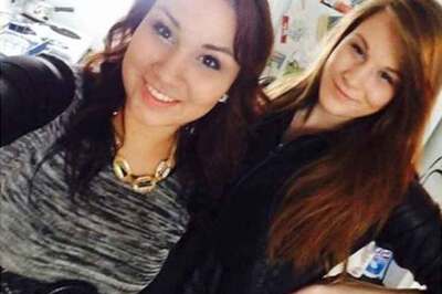 Facebook Selfie Showing Murder Weapon Helps Convict Women Who Killed Friend Two Years Ago