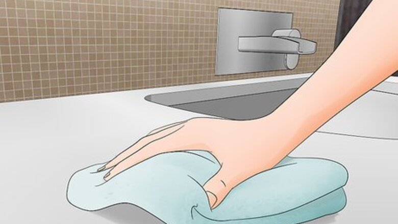 How to Organize a Bathroom Counter