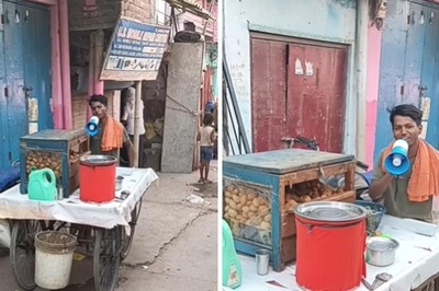 Panipuri Seller Mimics Cartoon Character Oggy In Viral Video