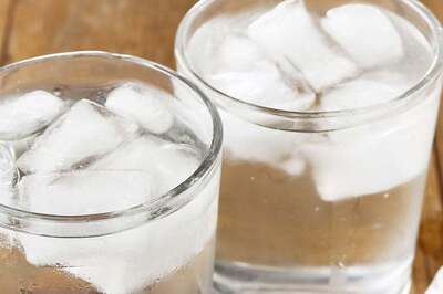 5 Side-effects Of Drinking Ice Cold Water In Summer