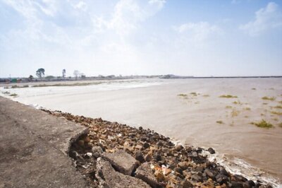 Gujarat Coast Put on Alert After Security Threat in Mumbai