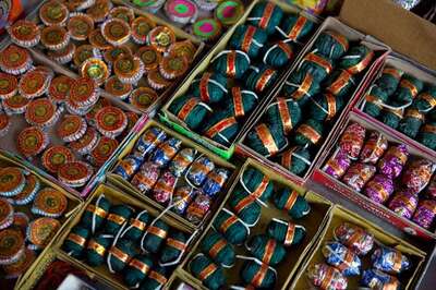 Despite Supreme Court Ban, Online Sale of Firecrackers on in Delhi, NCR