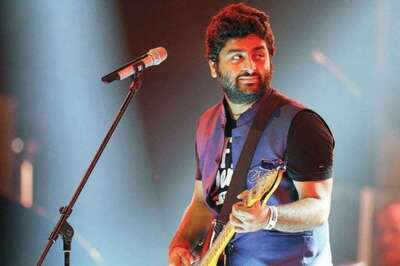 Singer Arijit Singh's Mother Battling Covid in Kolkata Hospital, Celebs Amplify Calls for Help