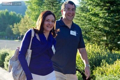 When a loved one passes away: How to grieve and work?