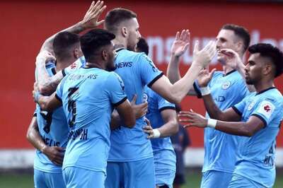 ISL 2024-25: Mumbai City FC Extend Unbeaten Streak Against FC Goa to 13 Games with 2-1 Win