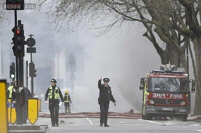 Over 2,000 people evacuated after underground fire near London School of Economics