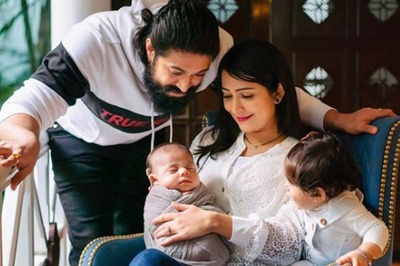 Yash And Radhika Pandit Pose With Their Kids For a Perfect Family Picture