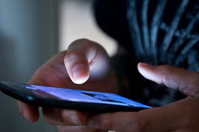 'This is Illegal': Employee Says Company Wants to Track Personal Phone, Seeks Help on Reddit