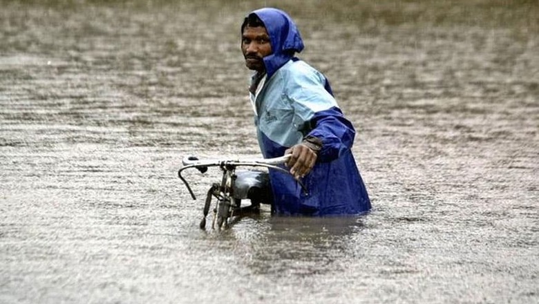 Heavy Rains Claim 11 Lives In Madhya Pradesh