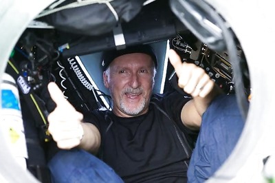 James Cameron dives to Earth's deepest point