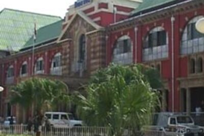 11 MLAs suspended in Maha Assembly