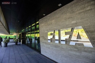 FIFA suspends bidding for 2026 World Cup