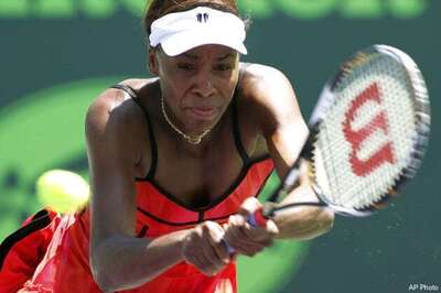 Venus Williams beats Wozniacki in Dubai semi-finals