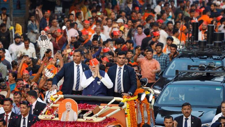 PM Modi Steals the (Road) Show for BJP in Ahmedabad: Covers 14 Seats across 50 Km with 10 Lakh Spectators