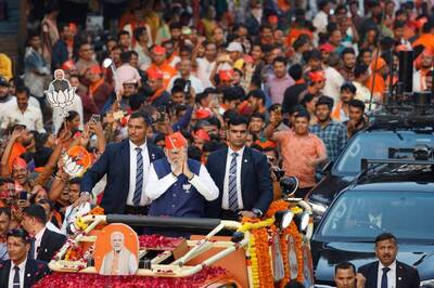 PM Modi Steals the (Road) Show for BJP in Ahmedabad: Covers 14 Seats across 50 Km with 10 Lakh Spectators​