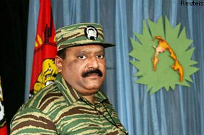Govt lets Prabhakaran's mother visit TN