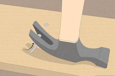 How to Clean Wood Pallets