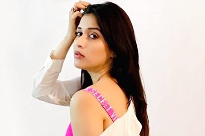 Mannara Chopra DEFENDS 'Winner In Female Category' Tag, Takes A Dig At Other BB17 Girls: 'They Had Flaws'