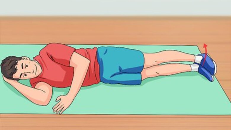 How to Grow Hips With Exercise