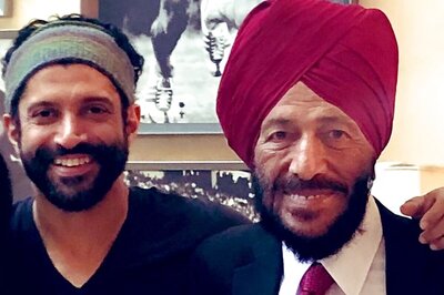 Farhan Akhtar Pens Emotional Tribute to Milkha Singh: 'I Love You With All My Heart'