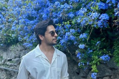 Sidharth Malhotra Basks In The Laps Of Blue Flowers; Nostalgic Fans Gush Over His ‘Inna Sona Inna Cool’ Vibes